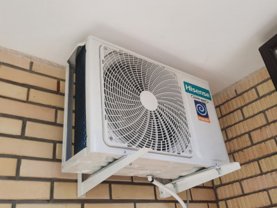 Установка кондиционера от компании «Буран» в Новосибирске.