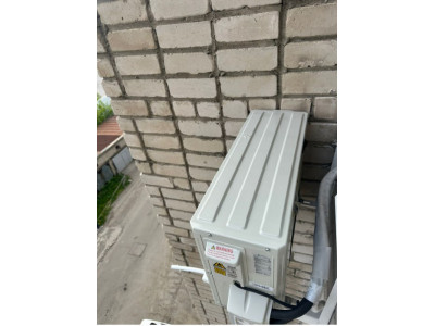 Компании БУРАН произвела качественный монтаж сплит-системы Loriot серия Prestige Inverter LAC-09AHI