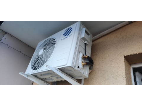 Компания Буран: Профессиональная установка сплит-системы Loriot Neon 12 в Новосибирске