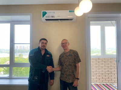 Сделали довеску блоков кондиционера Hisense 13 Сергею, на ул. Горской.