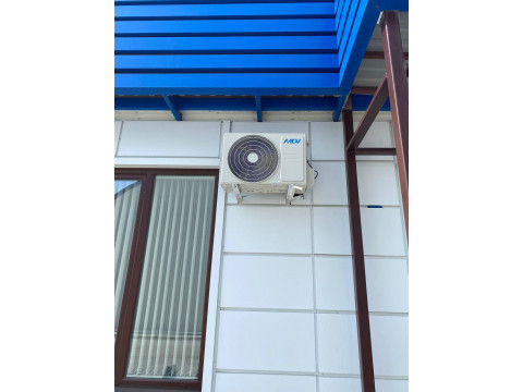 Представители компании ООО ТД «Европейские Агротехнологии-Сибирь» обратились в компанию «Буран» с запросом на установку кондиционера в новосибирский офис: полный обзор выбора и монтажа оборудования