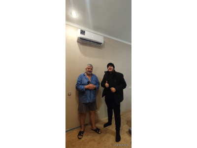 Завершён нестандартный монтаж кондиционера Funai Sensei в Бердске для клиента Анатолия: отчёт о выполненных работах