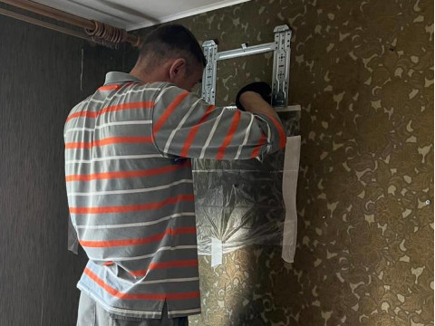 Установка кондиционера Loriot Prestige LAC-12AH для семьи в Бийске — комфорт с первого дня! ❄️