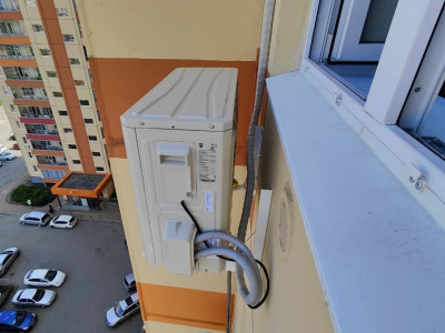 Андрей из Томска выбрал сплит-систему Royal Thermo RTPI-12HN8 PERFECTO DC — профессиональная установка от Буран Климат