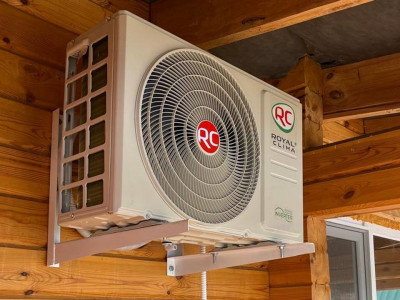 Установка кондиционера Royal Clima RCI-TWL35HN в дачном доме в Чуйском — быстрый монтаж от «Буран Климат»