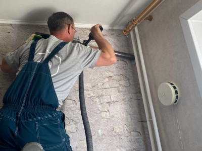 Монтаж кондиционера HAIER Coral по адресу Снежиной 49/1 — качественная установка от бригады №3 «Виталий и Андрей»