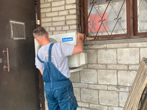 Установка холодильной системы Belluna U103 на складе в Новосибирске — холод под контролем с «Буран»