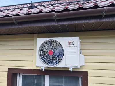 Установка сплит-системы Ferrum в серверной ТД «Евробетон» — работа команды «Буран Климат»