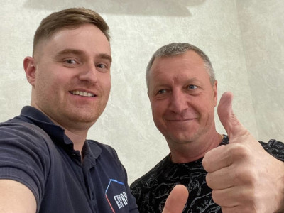 Профессиональный монтаж стильного черного инверторного кондиционера Hisense Black Crystal DC – идеальный баланс цены и качества