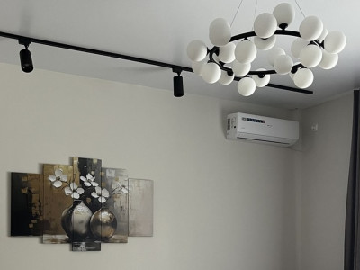 Установка инверторного кондиционера в частном доме в Бийске — профессиональный монтаж от компании «Буран»